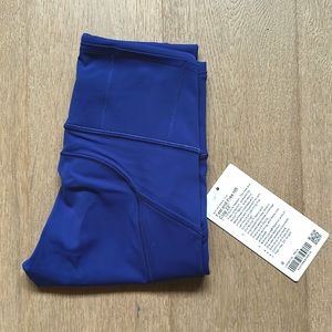 NWT fast and free high rise tight 23" psychic size 0 lululemon